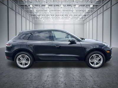 2020 Porsche Macan Base
