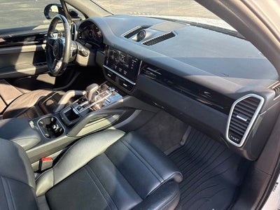 2019 Porsche Cayenne Base