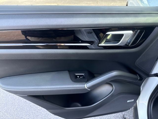 2019 Porsche Cayenne Base