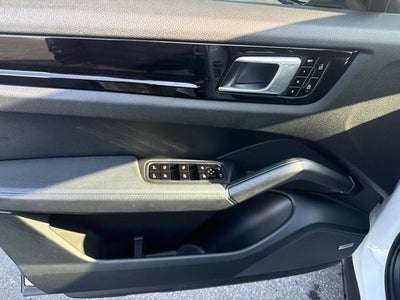 2019 Porsche Cayenne Base