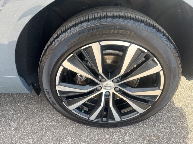 2023 Volvo XC60 Recharge Plug-In Hybrid Ultimate