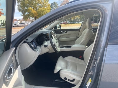 2023 Volvo XC60 Recharge Plug-In Hybrid Ultimate